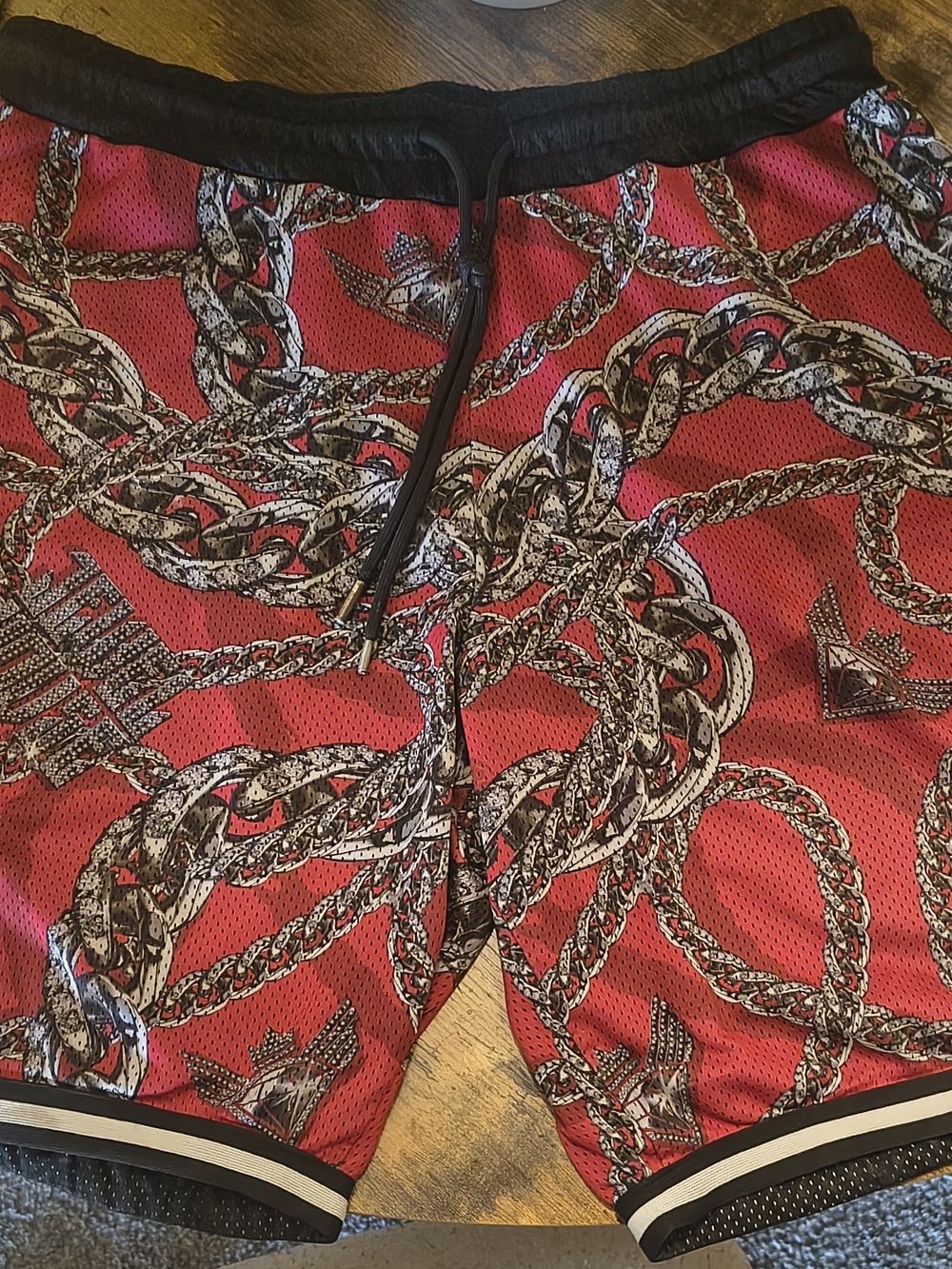 Men's Jewel House Red Drawstring Athletic Shorts With Cuban Link Chain Print
